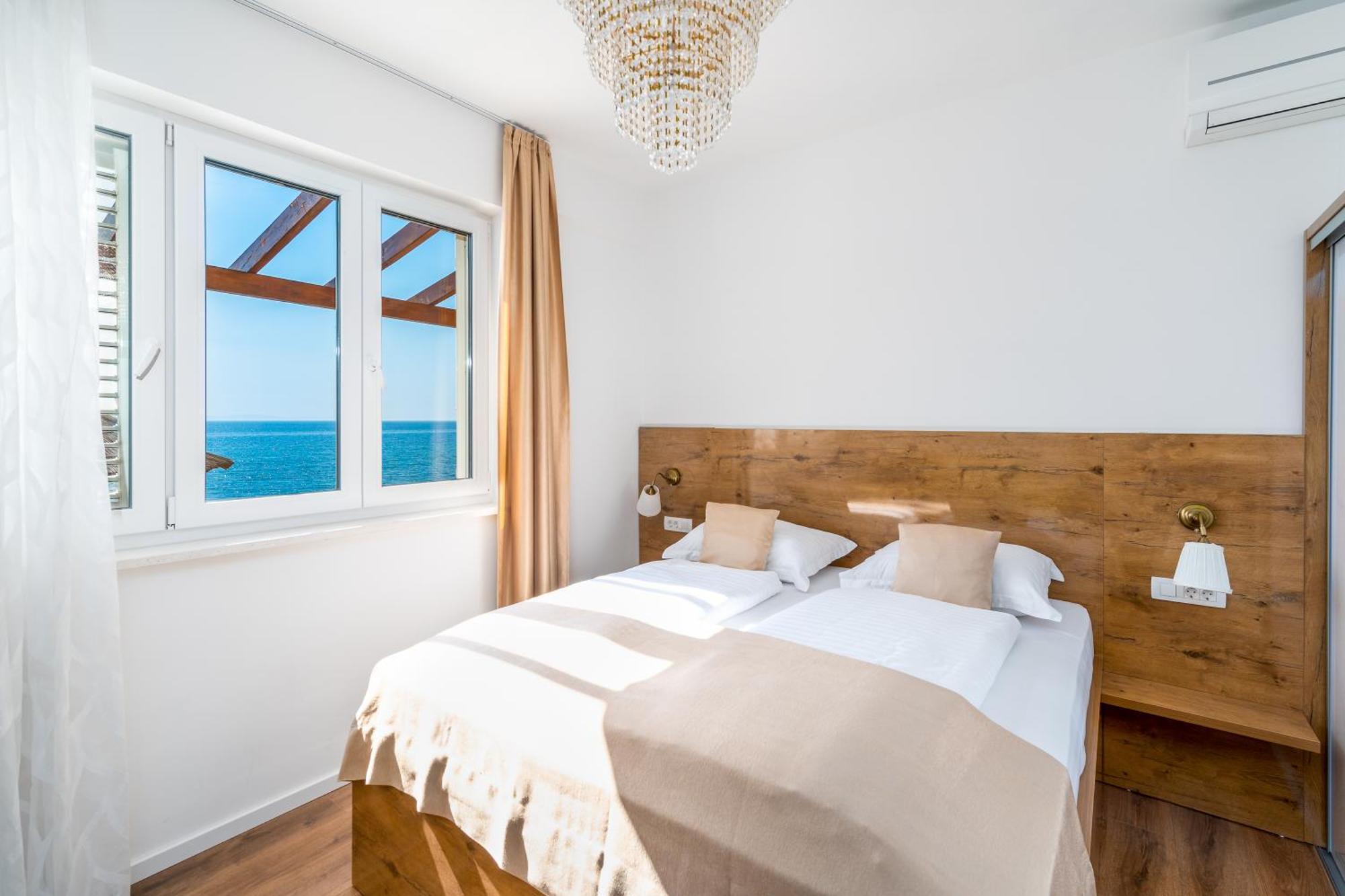 Rooms Vedrana (Adults Only) โปดสตรานา ห้อง รูปภาพ